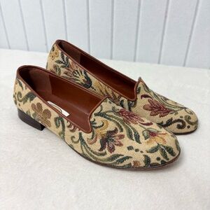 Talbots Vintage Leather Beige Floral Loafers size 7.5